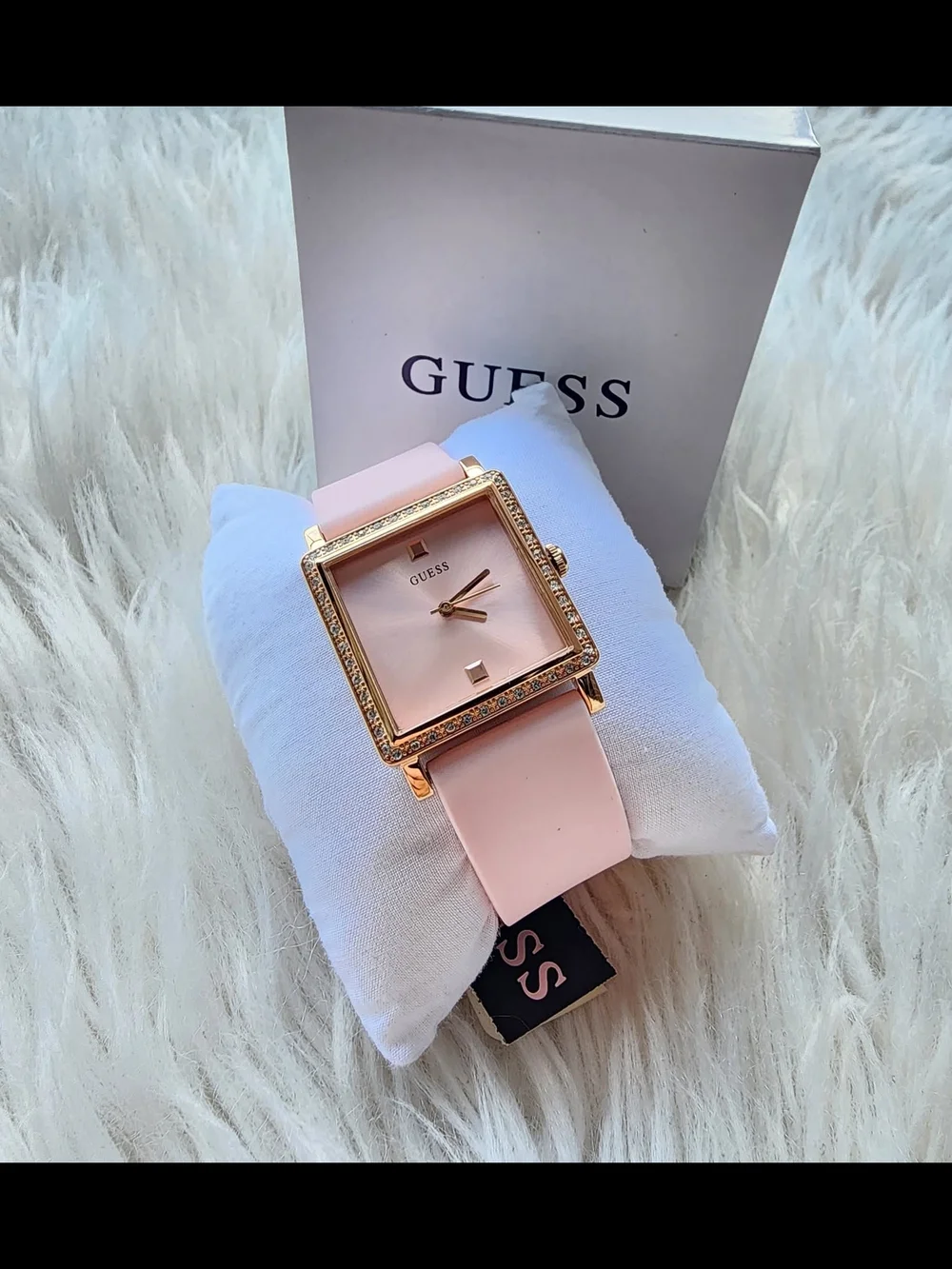 GUESS Women's Pink Square Crystal-Accent Watch Original Brand New - Picture 5 of 7
